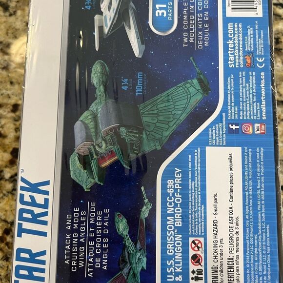 Star Trek model kit NEW - Picture 3 of 6